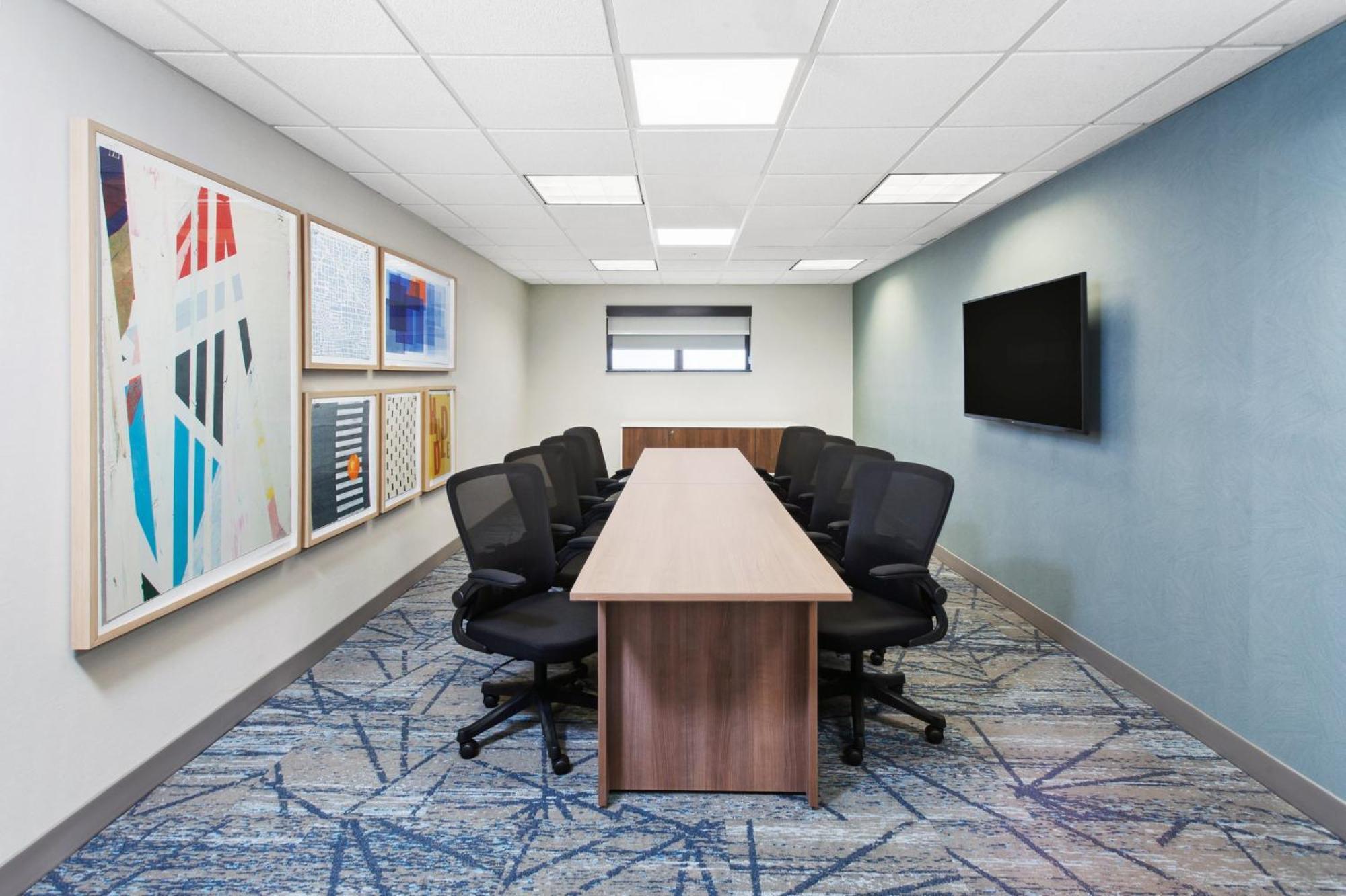 Holiday Inn Express Cleveland Airport - Brook Park By Ihg Exterior foto